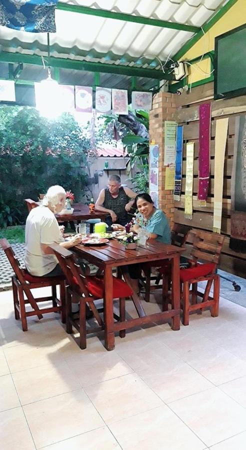 Dutch Cosy Home Τσιάνγκ Μάι Εξωτερικό φωτογραφία